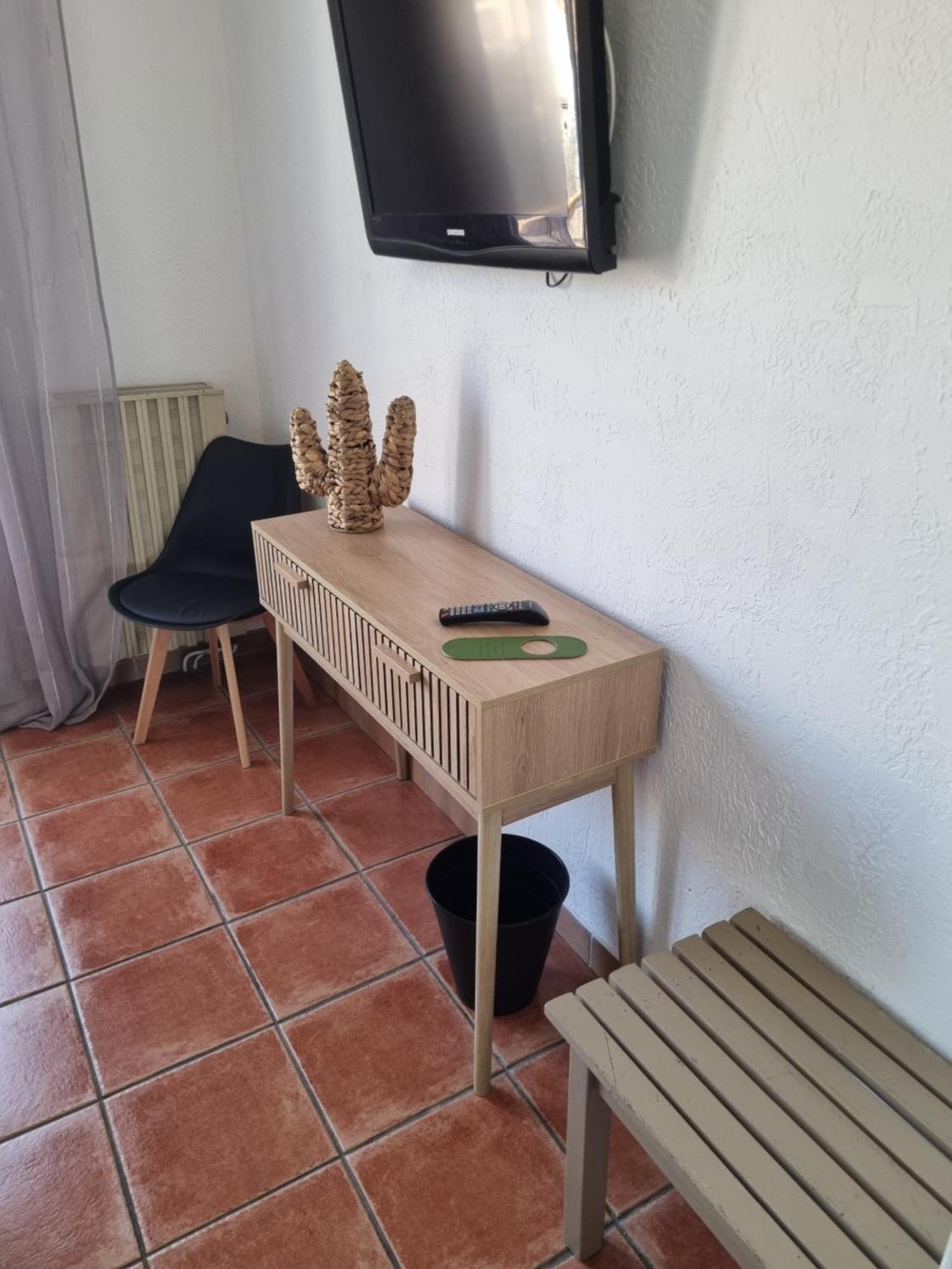 Hotel Des Salles 2*