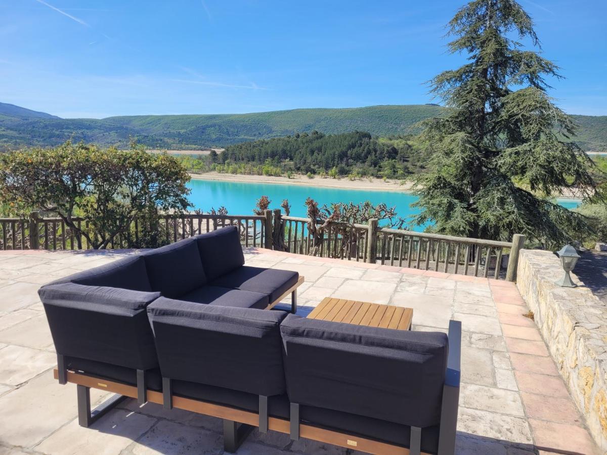 Des Salles 2* Les Salles-sur-Verdon